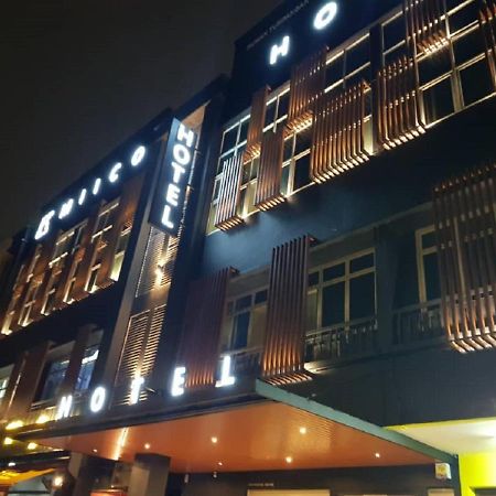 Miico Hotel @ Mount Austin Джохор-Бару Екстер'єр фото