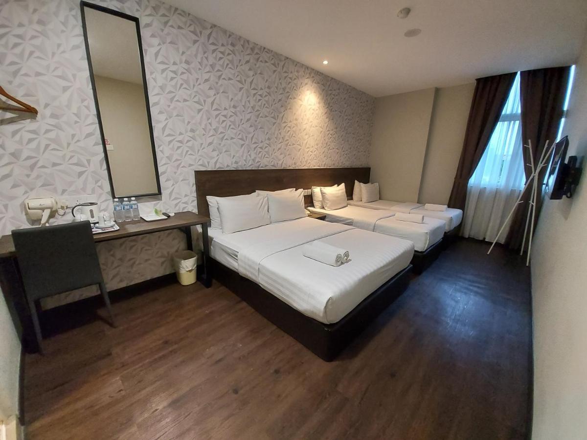 Miico Hotel @ Mount Austin Джохор-Бару Екстер'єр фото